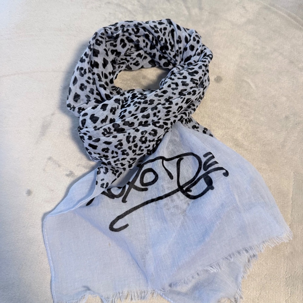 XOXO Women's Leopard Print Scarf Blue Black Lightweight Fringe‎ Wrap Shawl